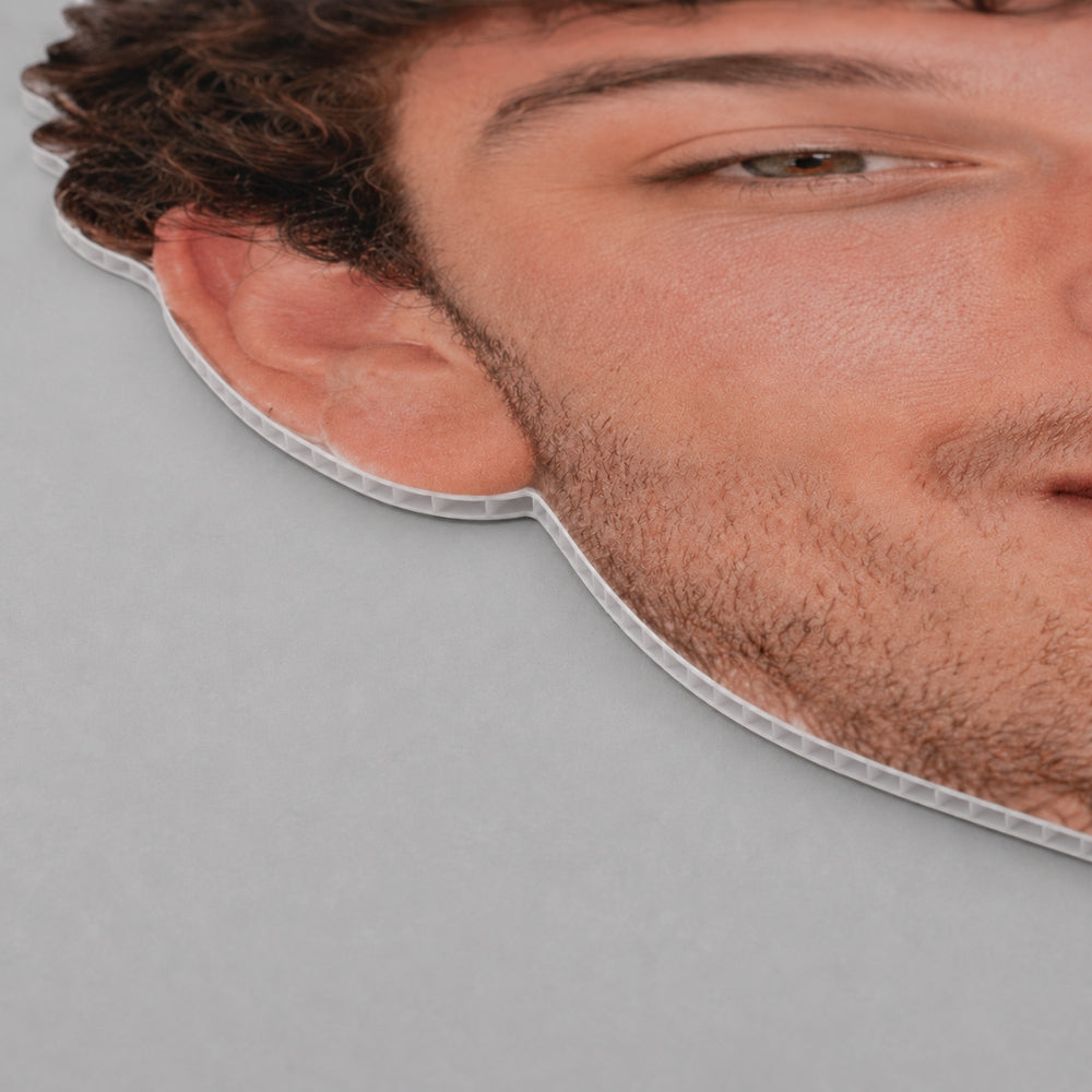 4mm white coroplast material for custom graduation big head cutout with lightweight corrugated plastic construction